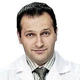Врач Аббасов Эдуард Рагибович