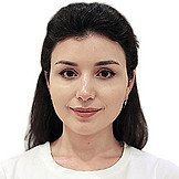 Врач Абдуллаева Айнур Асадовна