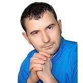 Врач Ахмадуллин Руслан Рифгатович