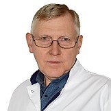Врач Алетин Роман Романович