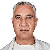 Врач Али Ясcер Хуссейн