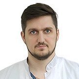 Врач Андроник Денис Игоревич
