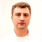 Врач Аппаков Юрий Алексеевич  