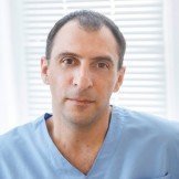 Врач Артаров Рубен Валентинович