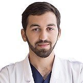 Врач Арутюнян Левон Славович