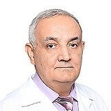 Врач Асанбеков Джабир Надирович