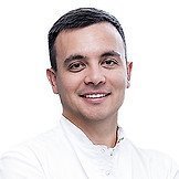 Врач Бадаев Рустам Касымович