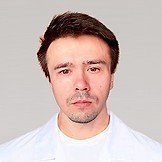 Врач Батмаев Дмитрий Борисович