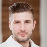 Врач Бендлин Илья Дмитриевич