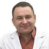 Врач Бернцев Владимир Александрович