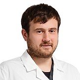 Врач Бесчастнов Александр Викторович