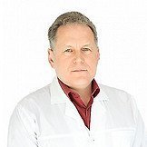 Врач Безруков Юрий Николаевич