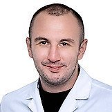 Врач Богатырев Эльдар Абисинович