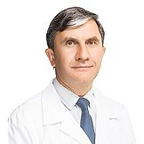 Врач Болсуновский Владимир Андреевич