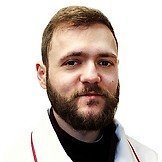 Врач Бондарев Борис Викторович