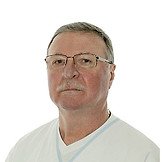 Врач Бруенок Валерий Иванович