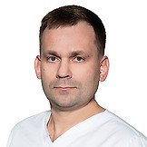 Врач Булатов Владимир Владимирович