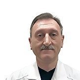 Врач Черкашин Геннадий Васильевич