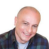 Врач Цомая Георгий Эдуардович