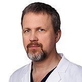 Врач Дегтерев Денис Борисович