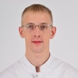 Врач Деревянов Виталий Викторович