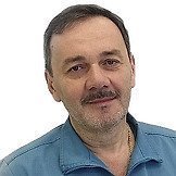 Врач Дихнич Олег Анатольевич