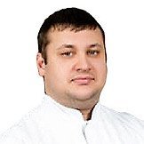 Врач Дроздов Алексей Андреевич