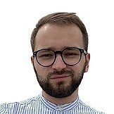 Врач Ермаков Денис Владимирович