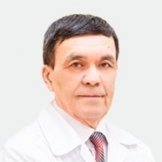 Врач Ерумбаев Юмагали Нургалиевич