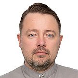 Врач Ежков Павел Сергеевич
