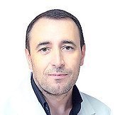 Врач Гайбатов Рашид Салихович