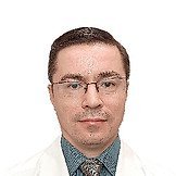 Врач Гайнулин Руслан Владимирович