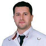 Врач Гамдуллаев Кямран Дашдамирович