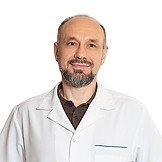 Врач Газин Игорь Камильевич