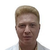 Врач Гесин Даниил Федорович