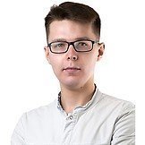Врач Годявин Роман Александрович