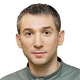 Врач Гончаров Василий Александрович