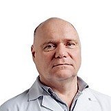Врач Гуло Вадим Григорьевич