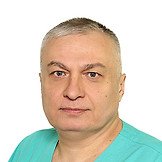 Врач Исаченко Эдуард Николаевич