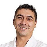 Врач Ягмуров Мурад Оразович