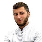 Врач Яловенко Роман Олегович