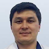 Врач Ясаков Фируз Хайруллоевич