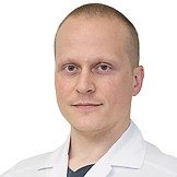 Врач Яшакин Павел Михайлович