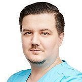 Врач Ящинский Эдуард Игоревич