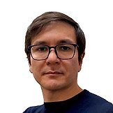 Врач Югай Алексей Маратович