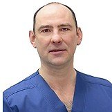 Врач Капралов Василий Владимирович