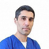Врач Хачатрян Меружан Варужанович
