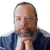 Врач Хапов Виктор Эдуардович