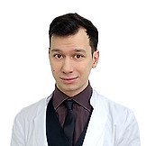 Врач Хизгилов Марк Юрьевич