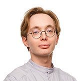 Врач Хомчук Кирилл Игоревич